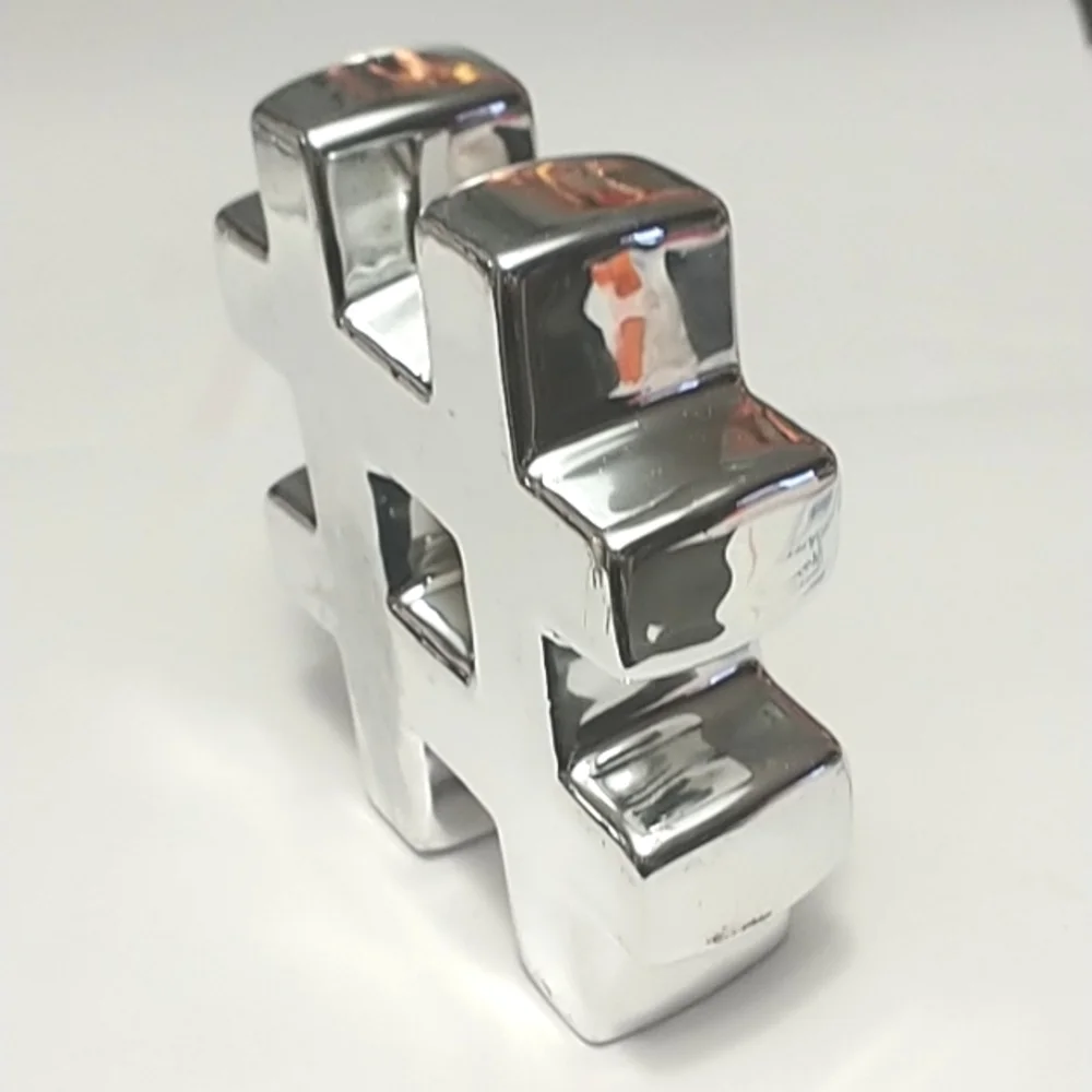 Pier One Silver Hashtag